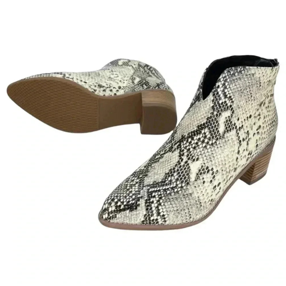 Aqua College Emily Leather Snake Print Waterproof Womens Booties Size 7M - Picture 13 of 14